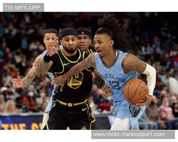 露天看台评选前100球员揭晓26至50名排名大帝阿门莫兰特锡安表现引关注 露天看台评选前100球员揭晓26至50名排名大帝阿门莫兰特锡安表现引关注